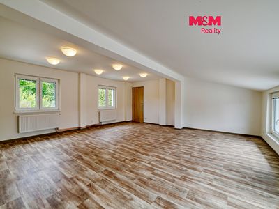 Pronájem obchodního prostoru 175 m²