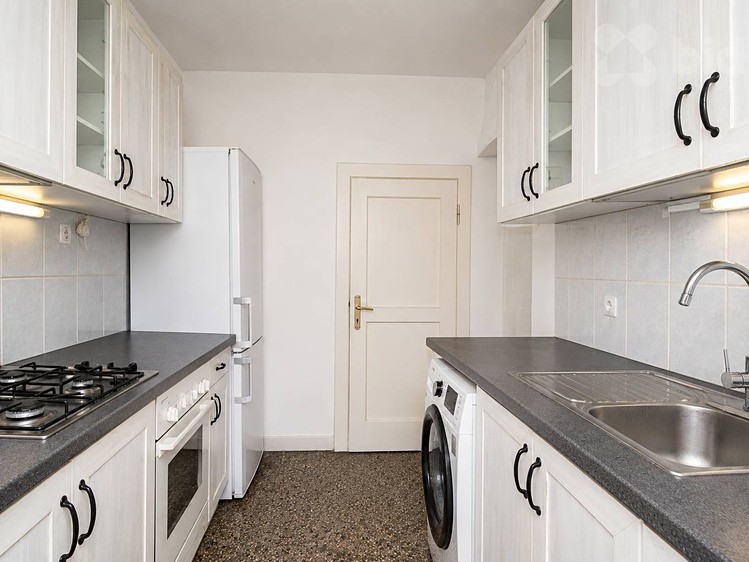 Будинок на продаж, 765 м² (10 з 32)