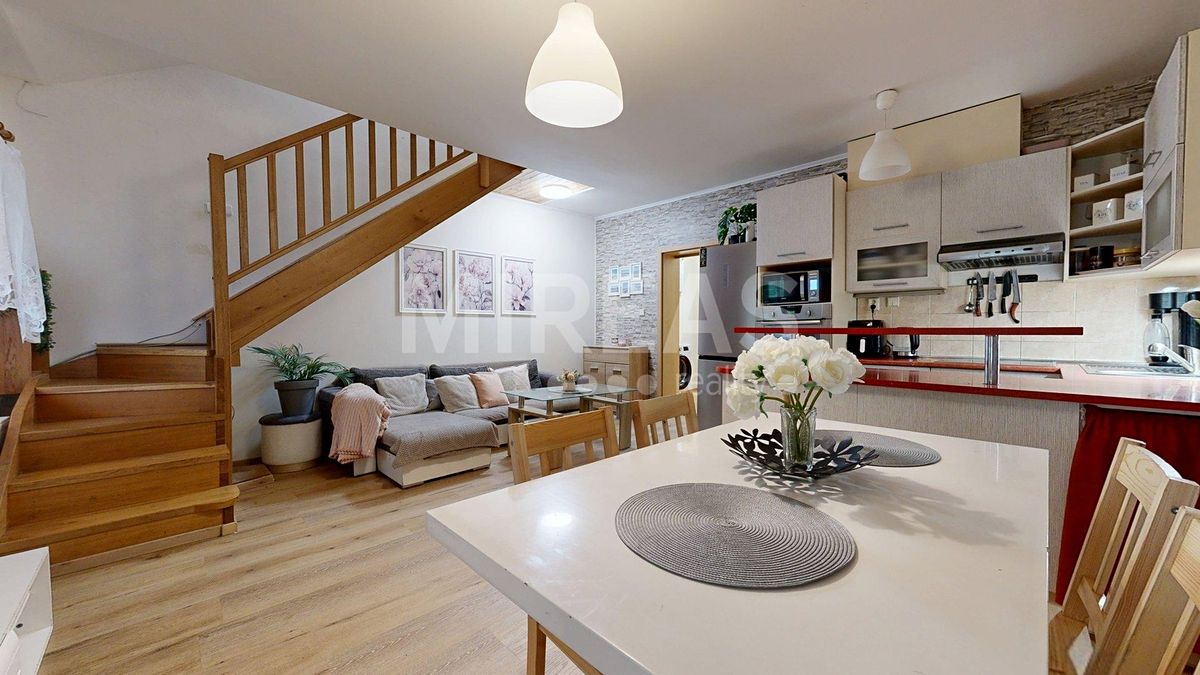 Prodej bytu 3+kk 90 m² – fotografie 2