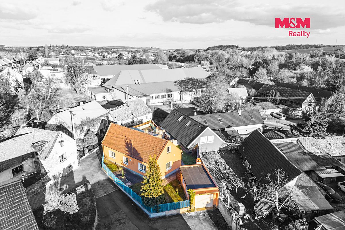 Prodej rodinného domu 86 m², pozemek 352 m² – fotografie 5