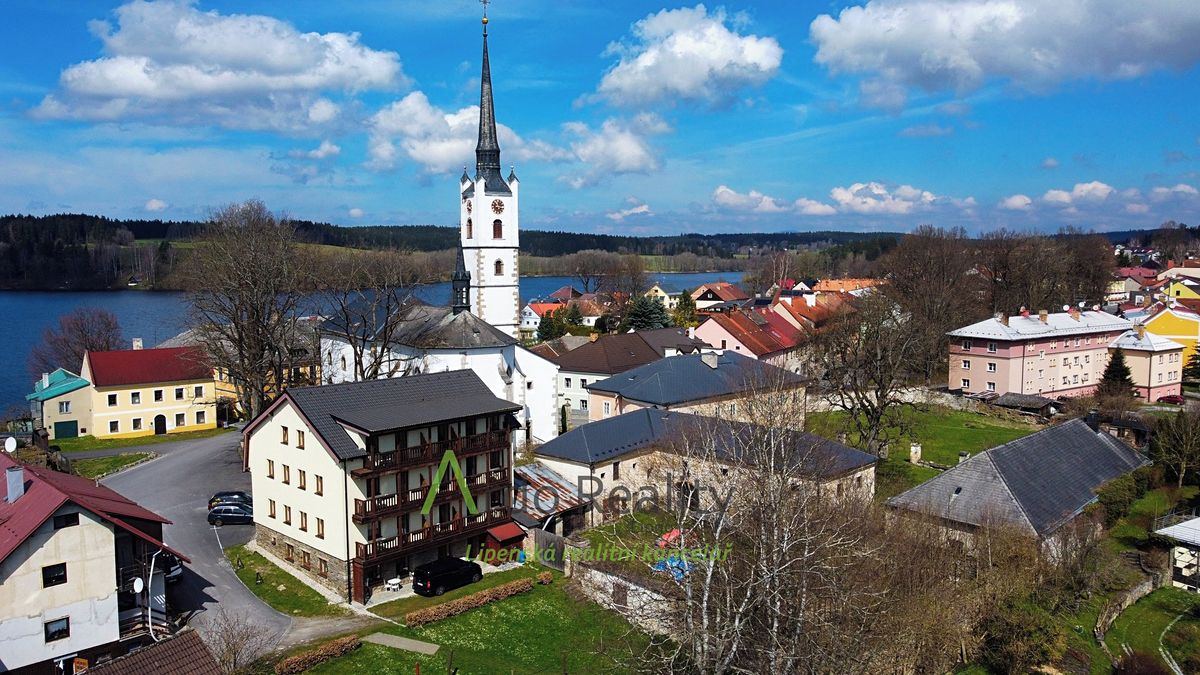 Prodej ubytovacího zařízení 595 m²