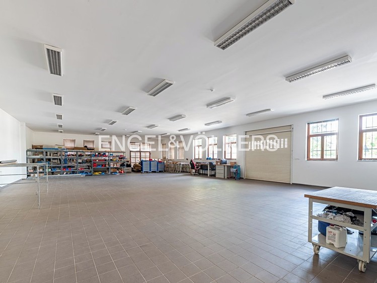 Prodej komerčního prostoru, 873 m² (8 z 15)