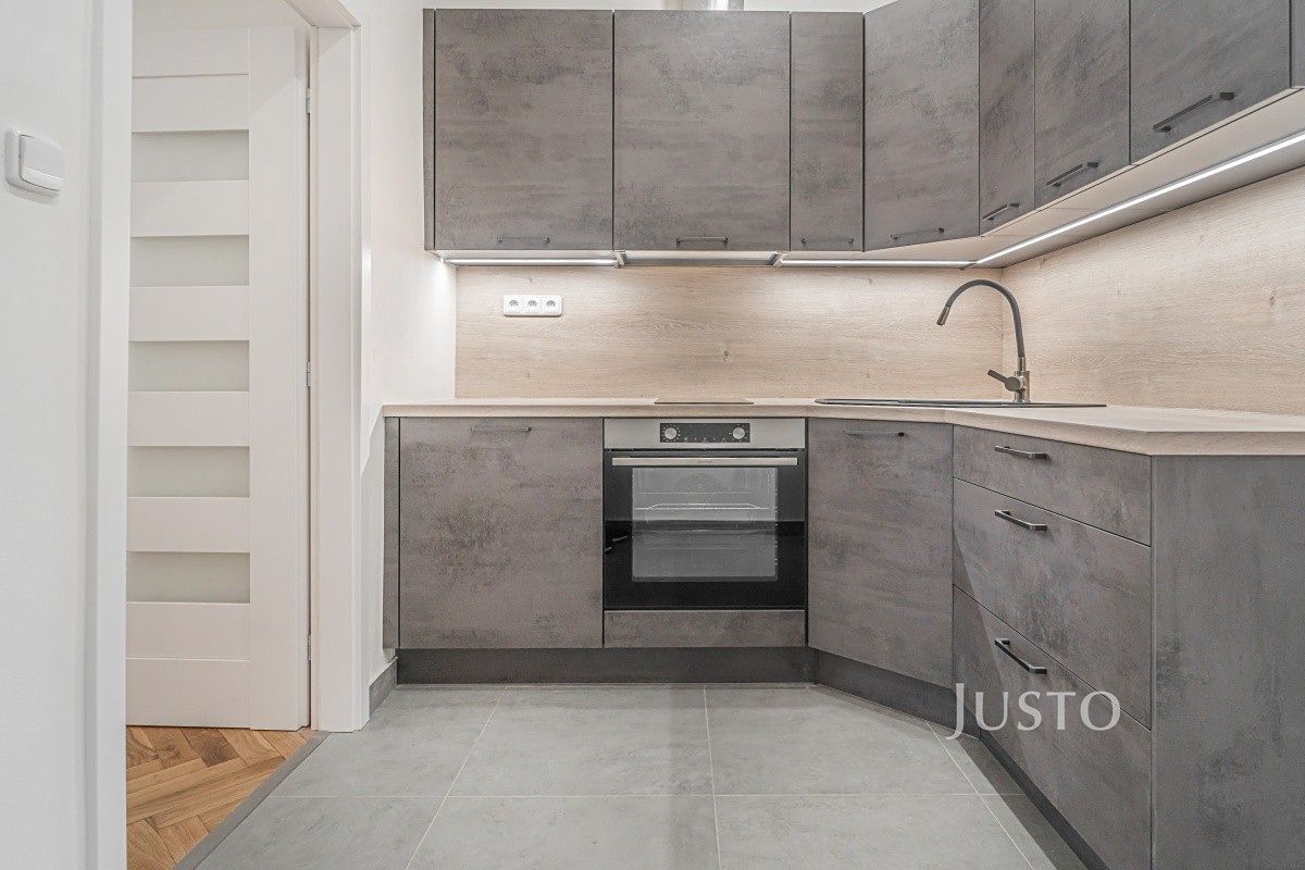 Pronájem bytu 1+1 32 m²