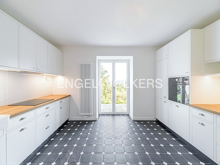 Будинок в оренду, 356 м² (18 з 18)