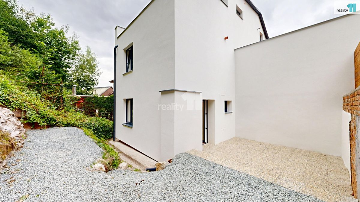 Prodej bytu 2+kk 62 m²