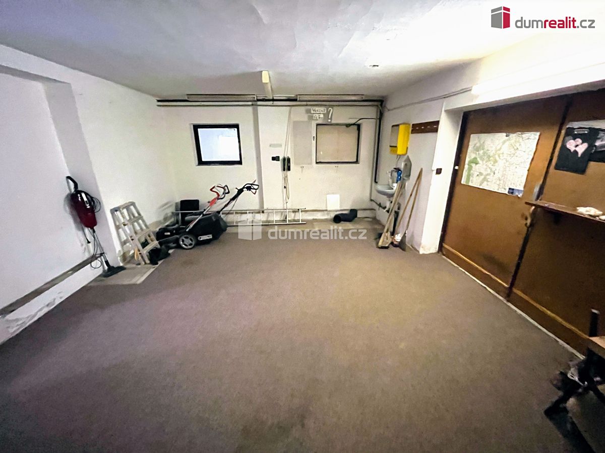 Pronájem obchodního prostoru 71 m²