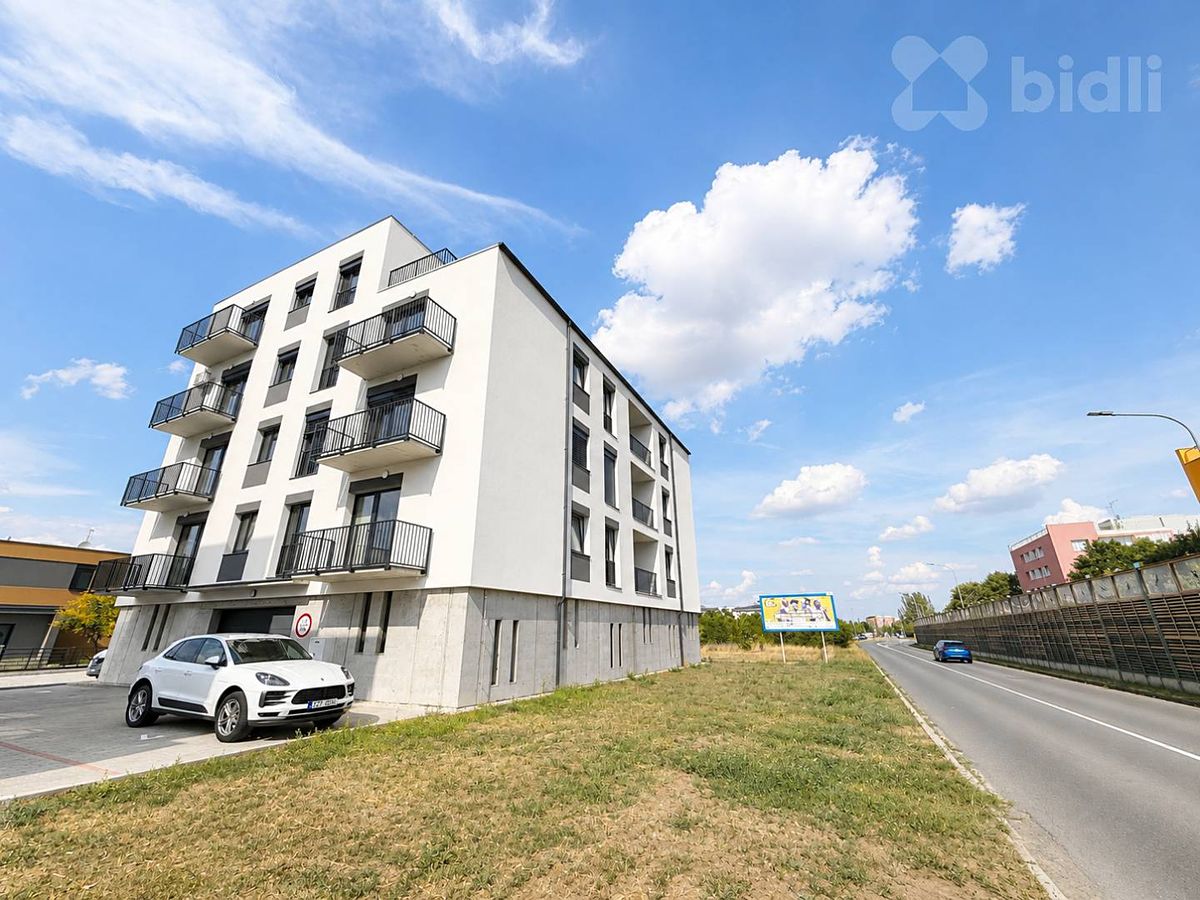 Pronájem bytu 2+kk 53 m²