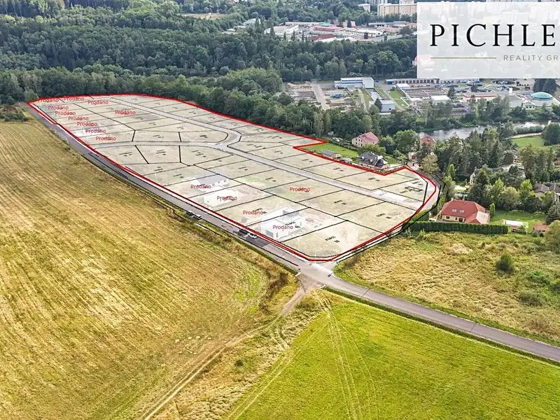 Prodej stavebního pozemku 811 m², Dalovice – náhled fotky 1