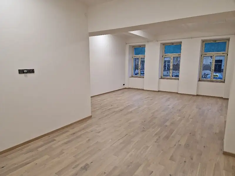 Pronájem bytu 2+kk 67 m², Praha – náhled fotky 2