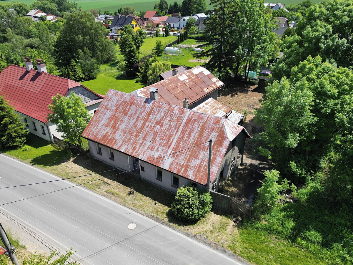 Prodej rodinného domu 234 m², pozemek 1080 m² – fotografie 4