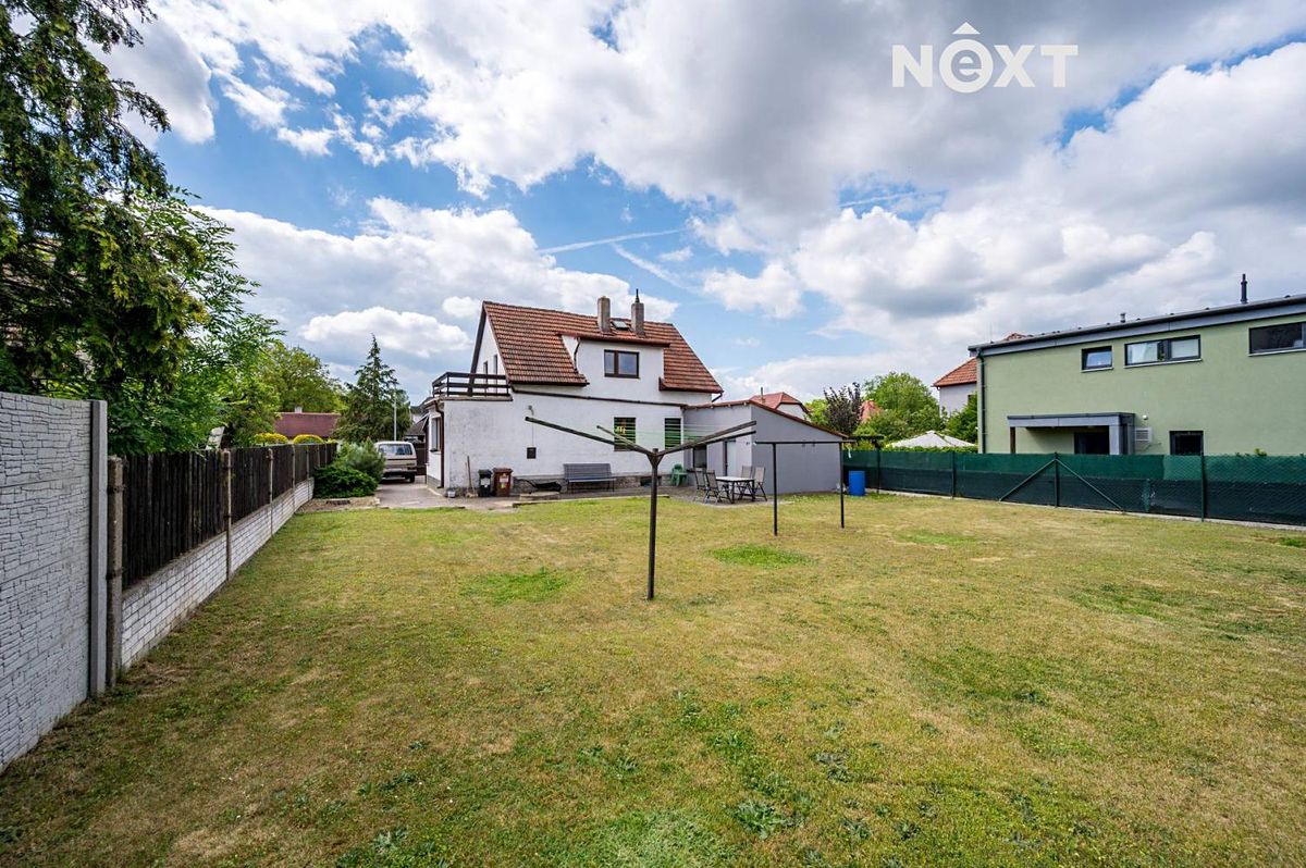 Prodej rodinného domu 175 m², pozemek 688 m² – fotografie 5