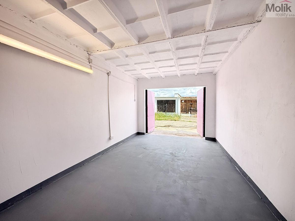 Prodej garáže 20 m² – fotografie 3