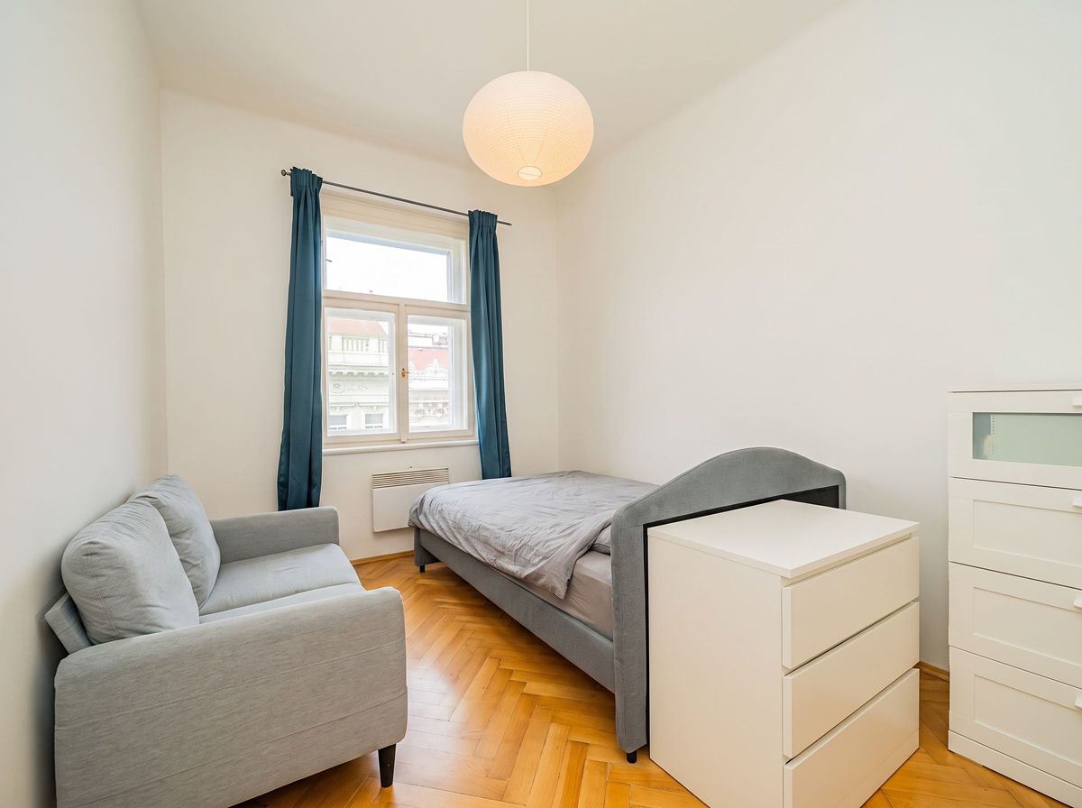 Pronájem bytu 1+1 32 m²