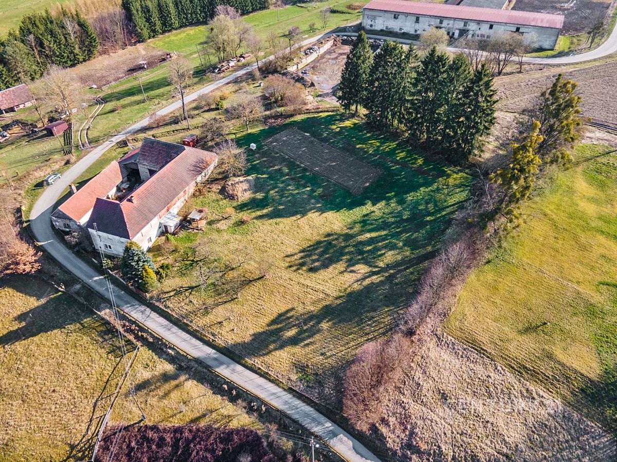 Prodej stavebního pozemku 4307 m² – fotografie 3