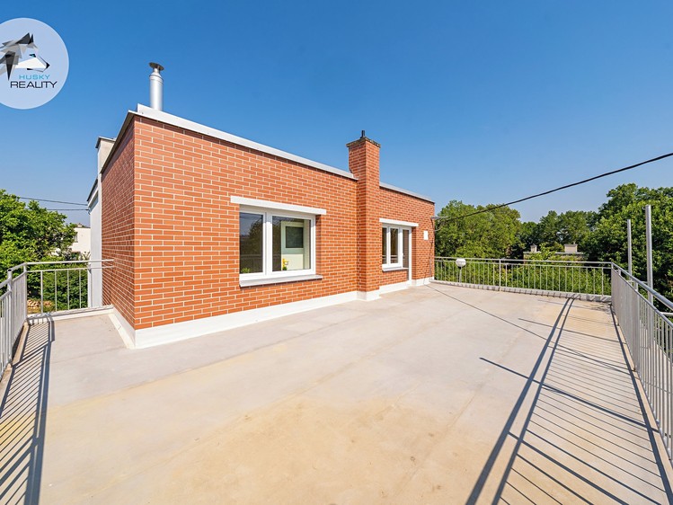 Prodej domu, 150 m² (34 z 60)