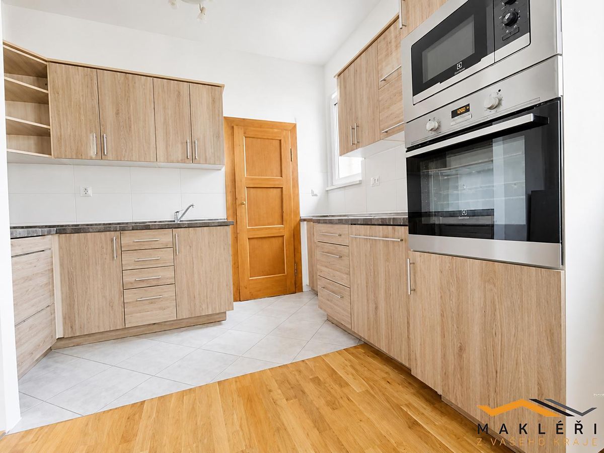 Pronájem bytu 2+kk 45 m²