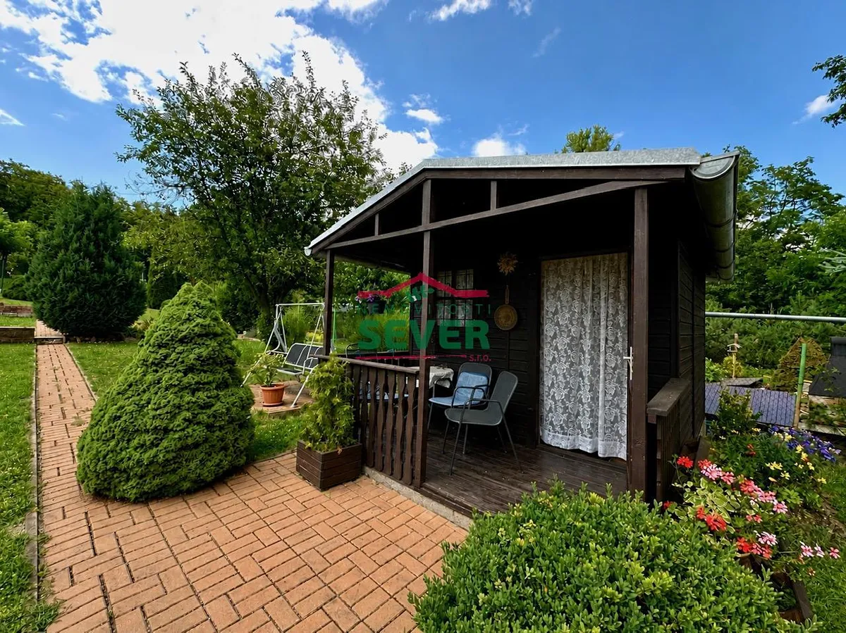 Prodej zahrady 930 m²
