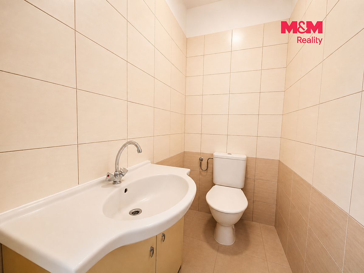 Pronájem kanceláře 24 m² – fotografie 4