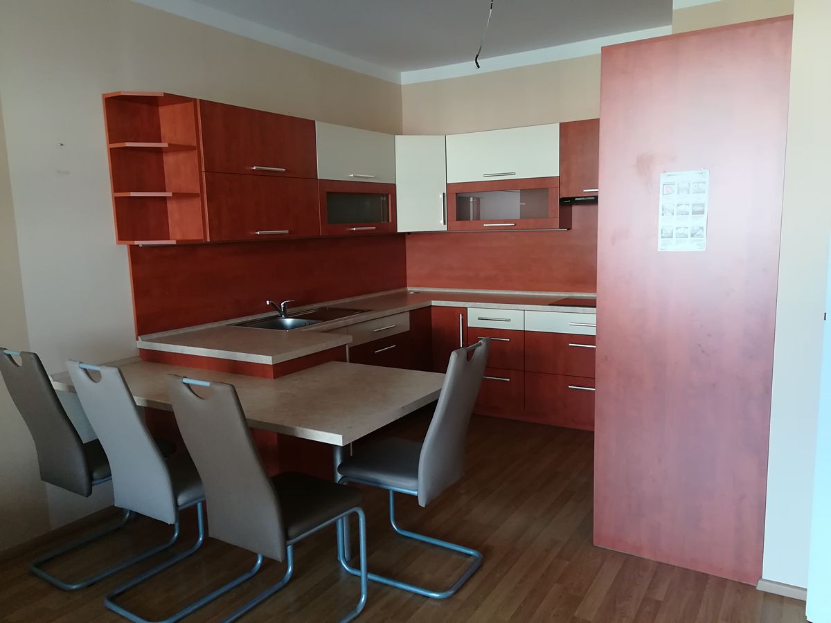 Pronájem bytu 2+kk 55 m²