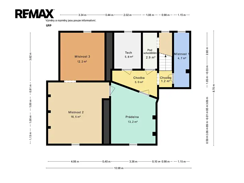 Prodej rodinného domu 210 m², pozemek 1140 m², Praha – náhled fotky 2