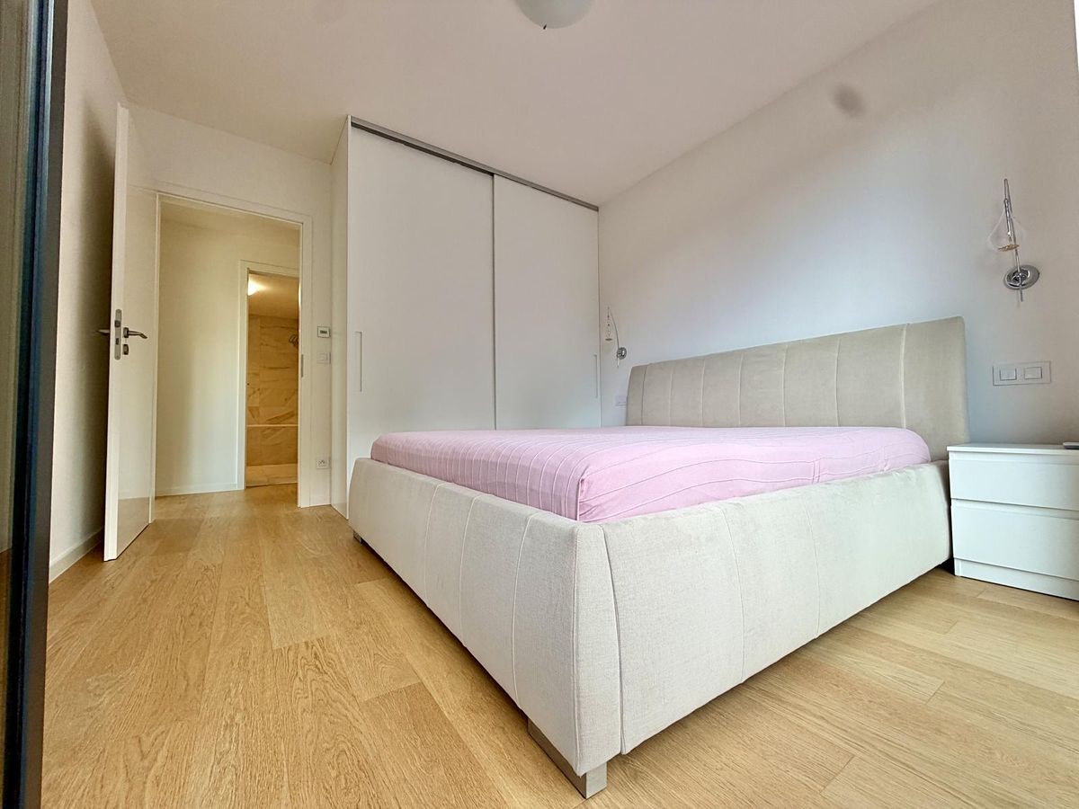 Pronájem bytu 2+kk 60 m² – fotografie 5