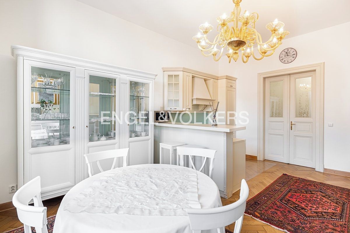Pronájem bytu 3+kk 69 m² – fotografie 3