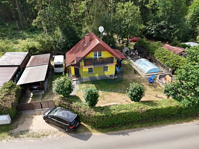 Prodej  chaty 140 m², pozemek 686 m²