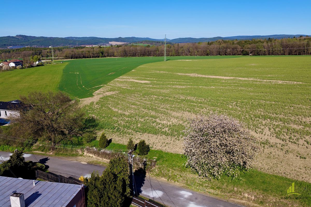 Prodej stavebního pozemku 2650 m²