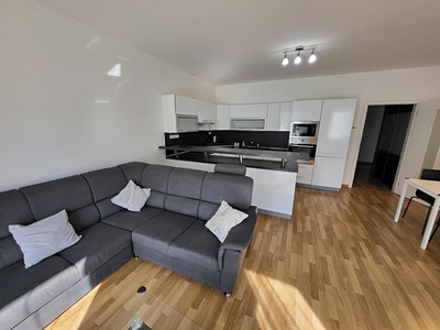 Квартира 3+kk в оренду, 89 м² (3 з 18)