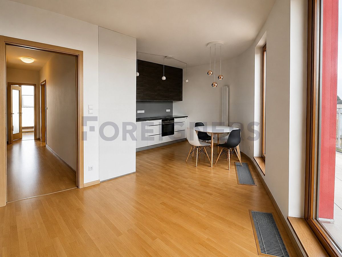 Pronájem bytu 3+kk 72 m²