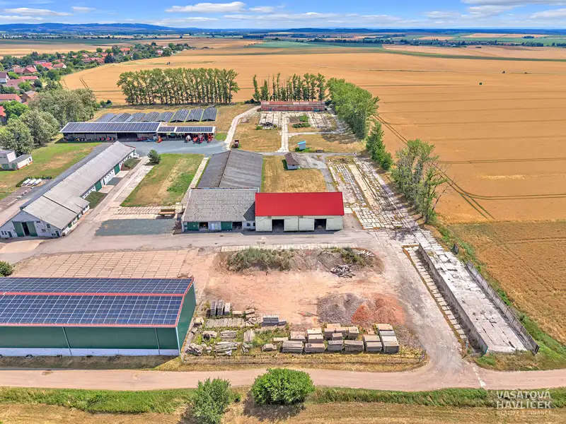 Prodej komerční nemovitosti 22131 m², Jasenná – náhled fotky 3