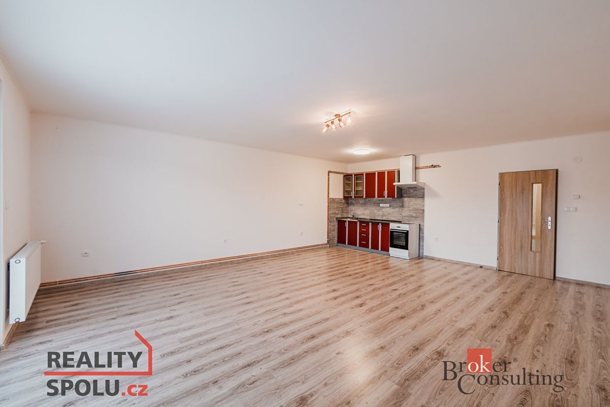 Pronájem bytu 1+kk 54 m²