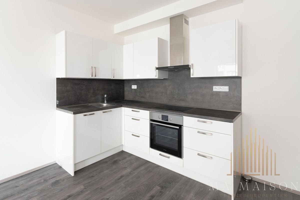 Pronájem bytu 2+kk 53 m²