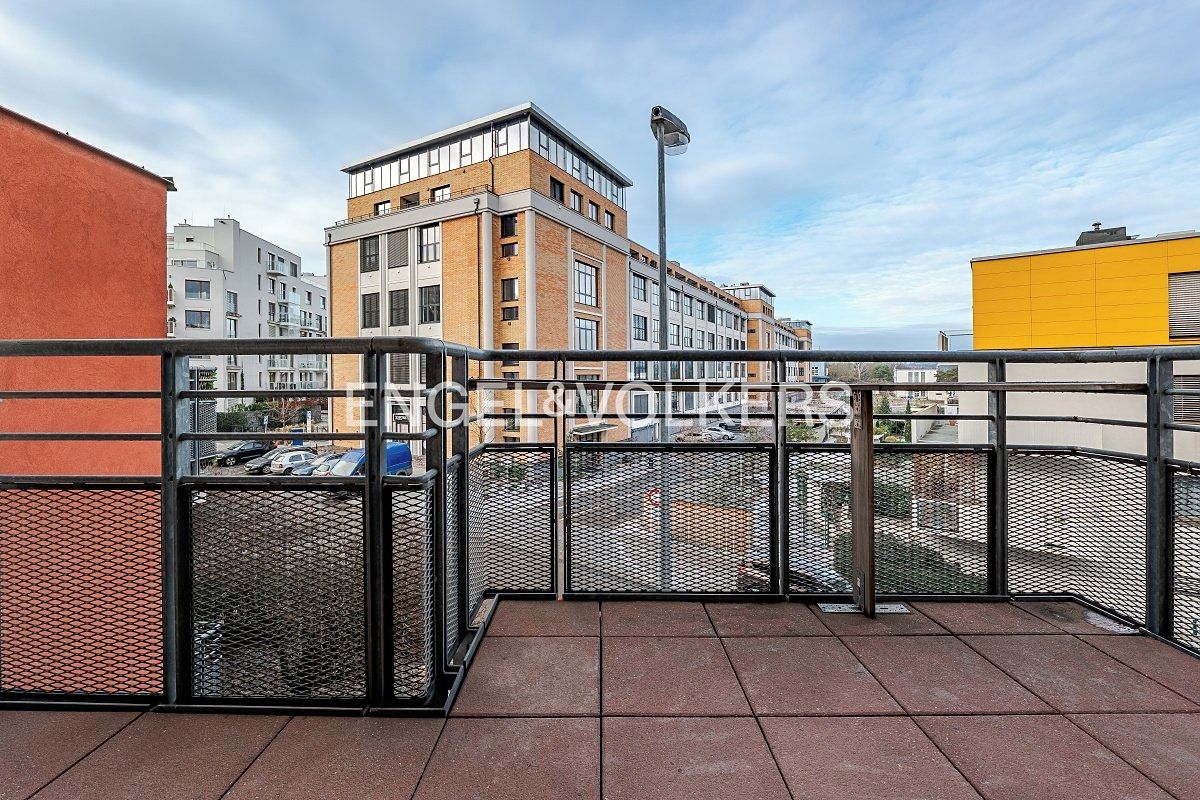 Pronájem bytu 1+kk 52 m² – fotografie 3
