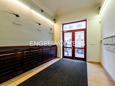Gewerbefläche zur Miete, 132 m² (2 von 12)