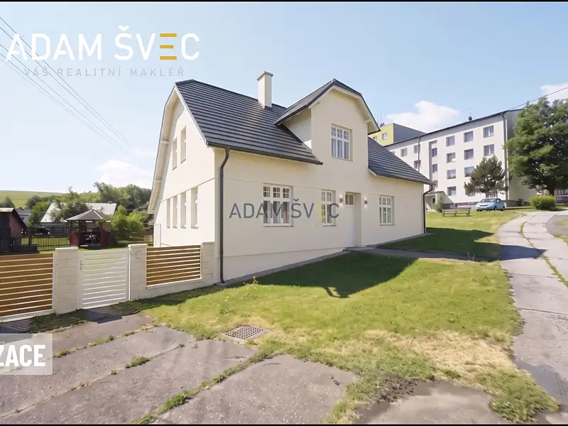 Prodej rodinného domu 159 m², pozemek 699 m², Dvorce – náhled fotky 2