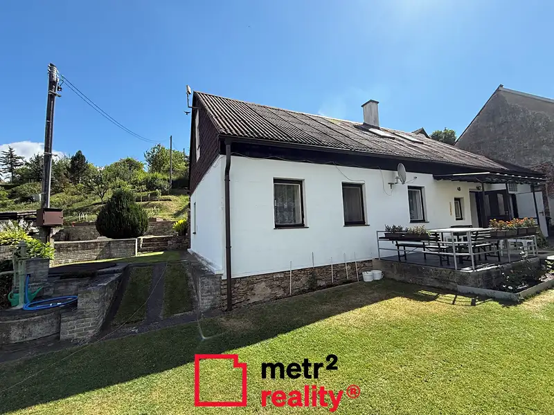 Prodej rodinného domu 145 m², pozemek 924 m², Dlouhomilov – náhled fotky 1