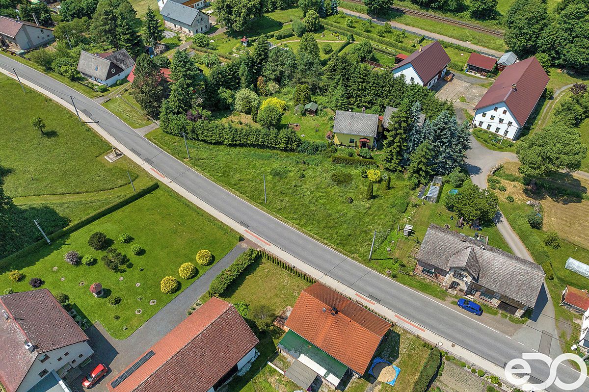 Prodej stavebního pozemku 1014 m² – fotografie 4