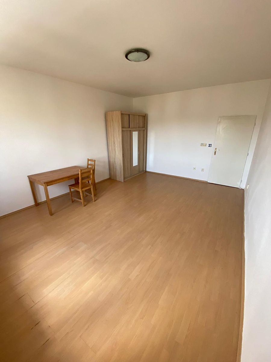 Pronájem bytu 2+1 80 m²