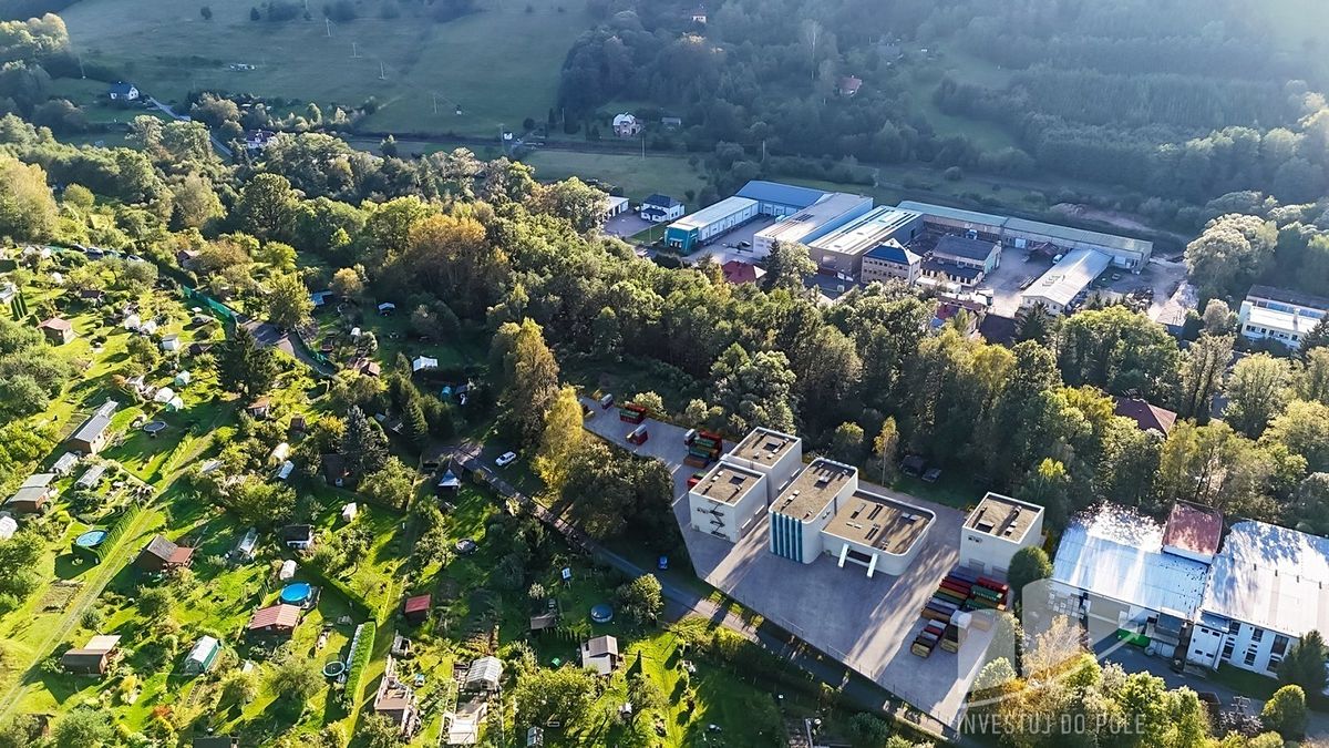 Prodej komerčního pozemku 10868 m² – fotografie 3