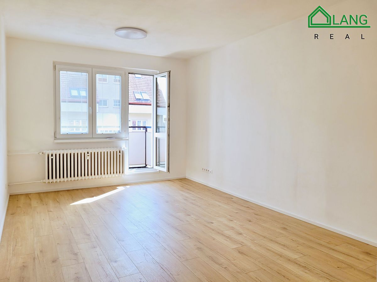 Pronájem bytu 2+1 56 m²