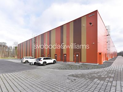 Pronájem skladového prostoru 1150 m²