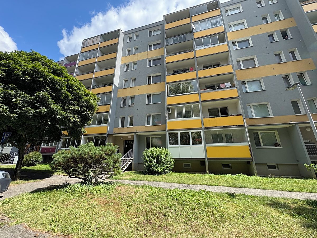 Pronájem bytu 1+1 32 m²