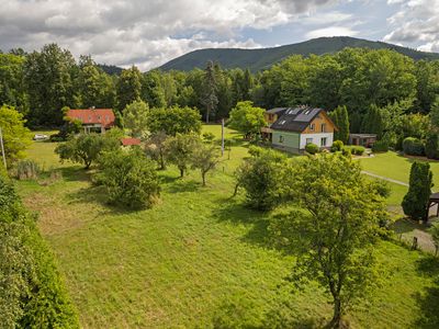 Prodej stavebního pozemku 2200 m²