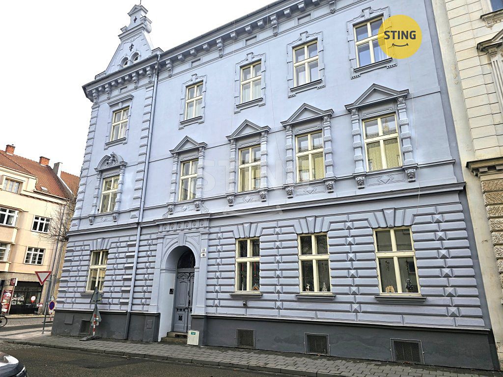 Pronájem bytu 1+1 52 m²