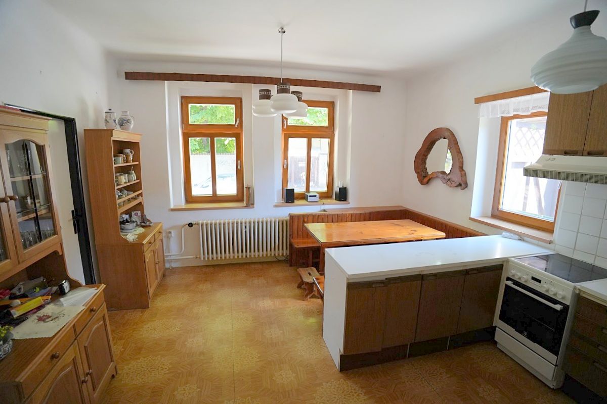 Prodej rodinného domu 86 m², pozemek 502 m² – fotografie 4