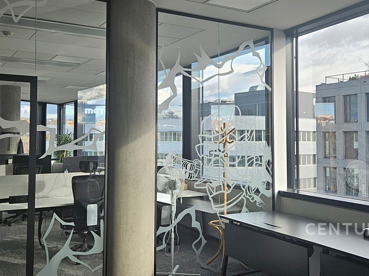 Комерційне приміщення в оренду, 1 050 м² (9 з 12)