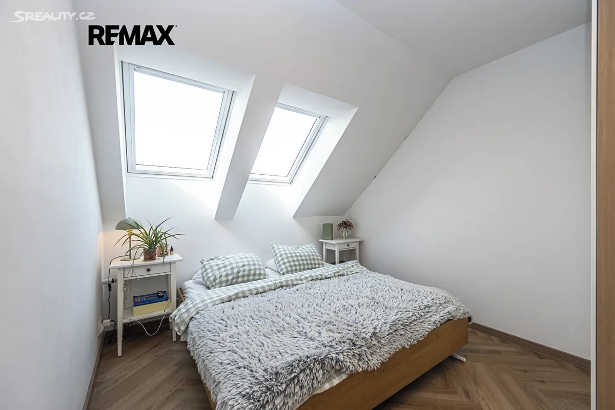 Prodej bytu 2+kk 62 m² - More