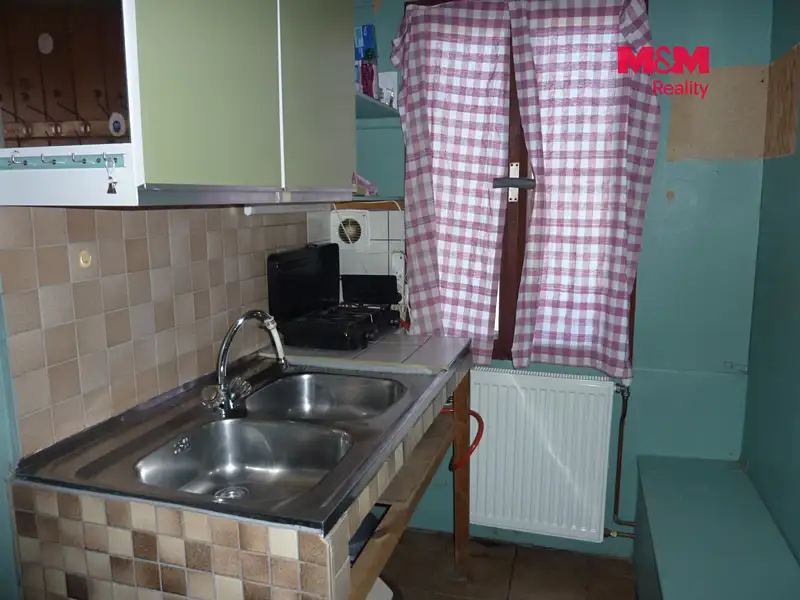 Prodej chalupy 30 m², pozemek 388 m², Náchod – náhled fotky 3