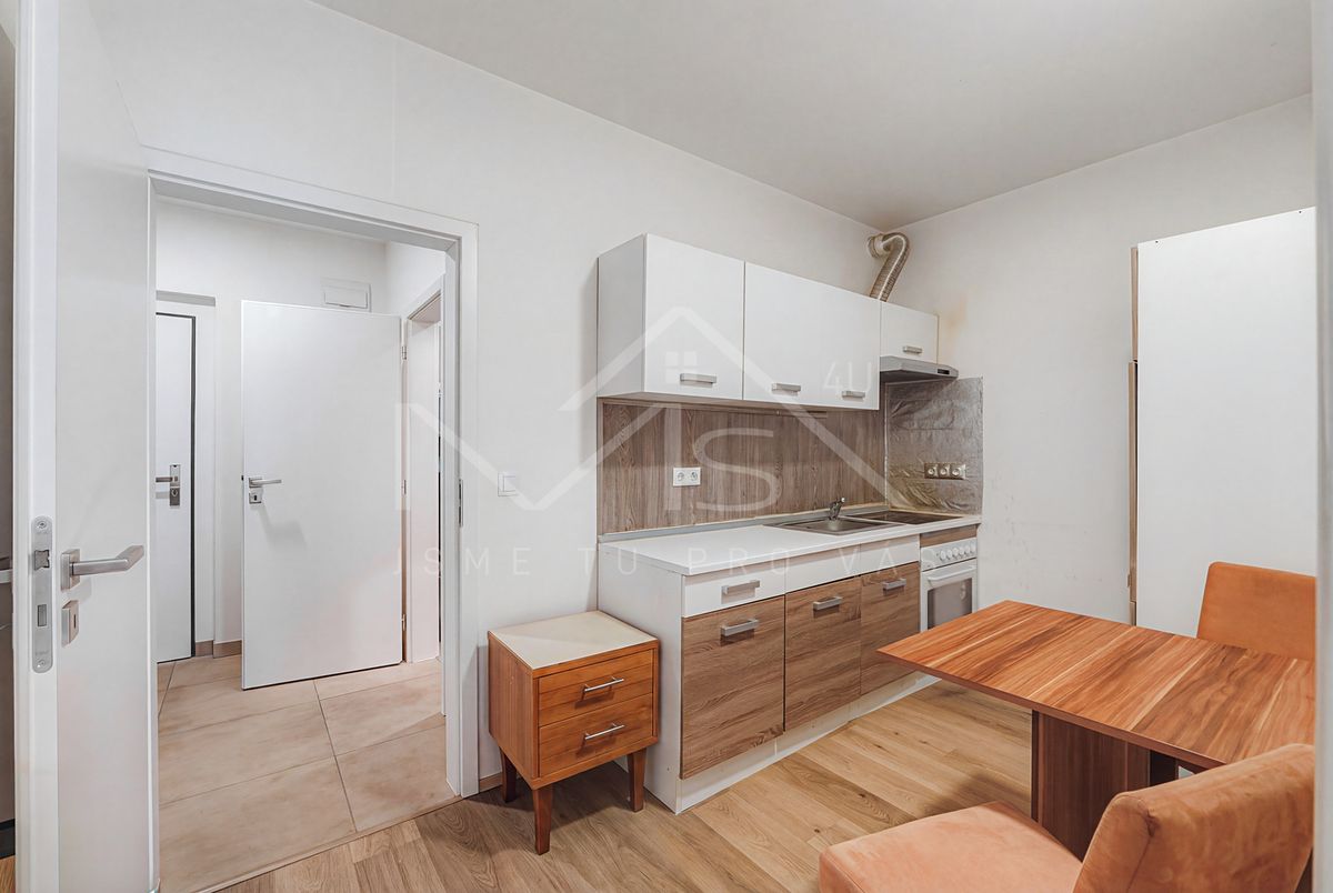 Prodej bytu 2+1 50 m² – fotografie 2